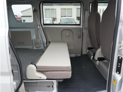 Mitsubishi Minicab Van