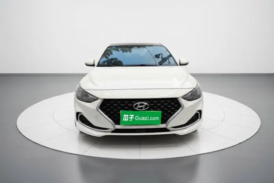 Hyundai Celesta