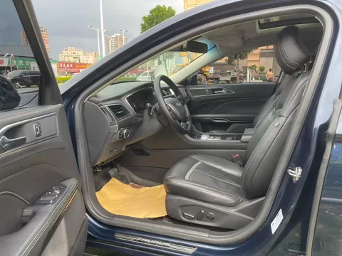 Ford Taurus