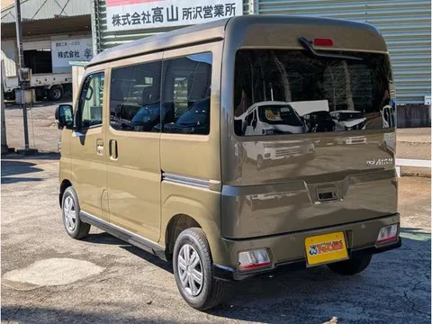 Daihatsu Atrai