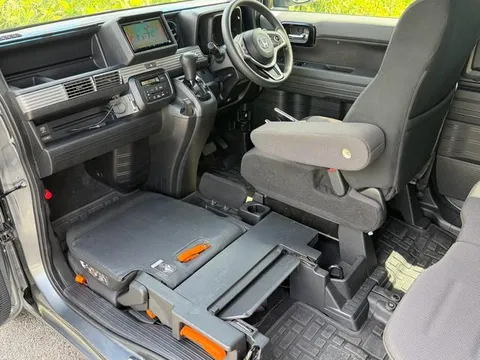 Honda N-VAN Plus Style