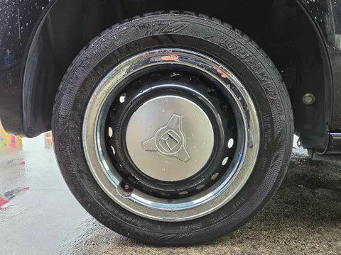 Honda N-BOX Slash