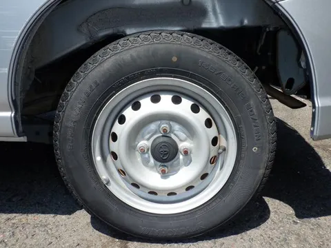 Toyota Pixis Van