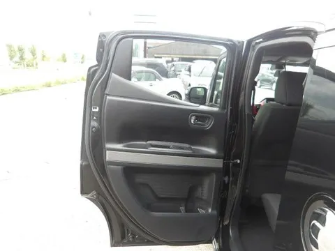 Honda N-BOX Slash