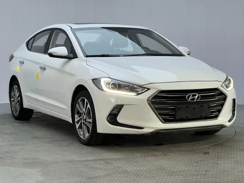 Hyundai Elantra (Avante)