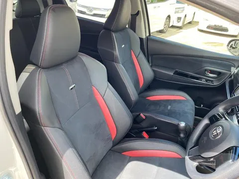 Toyota Yaris (Vitz)