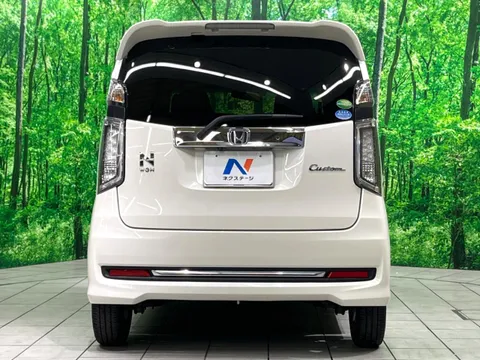 Honda N-WGN Custom