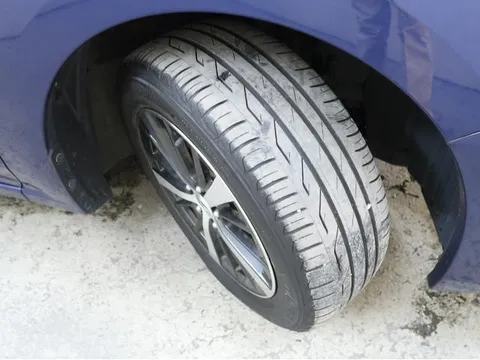Subaru Impreza G4