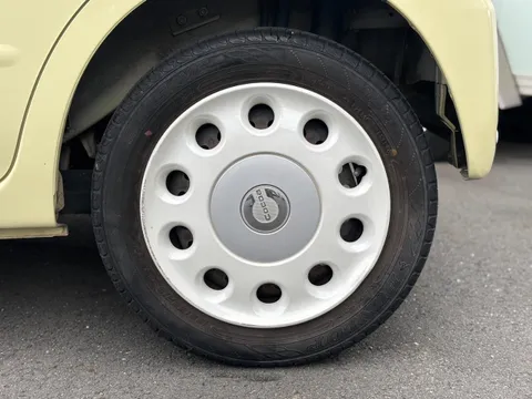 Daihatsu Mira Cocoa