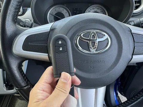Toyota Pixis Joy