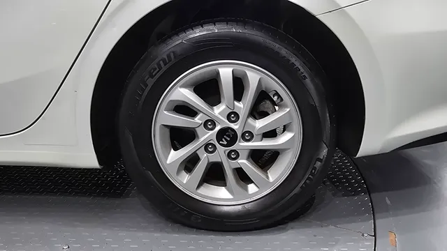 Kia Cerato (K3)