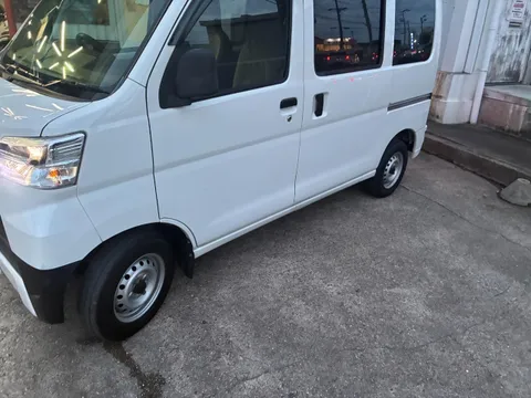 Daihatsu Hijet Cargo