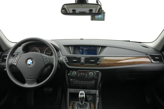 BMW BMW