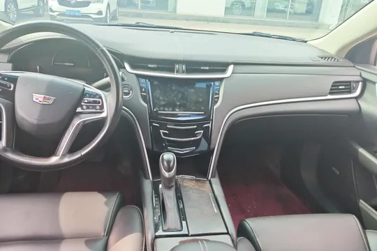 Cadillac XTS