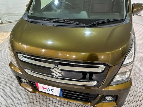Suzuki Wagon R Stingray