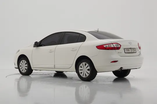 Renault SM3