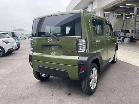Daihatsu Taft