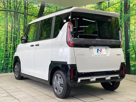 Mitsubishi Delica Mini