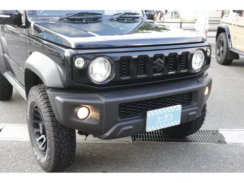 Suzuki Jimny Sierra