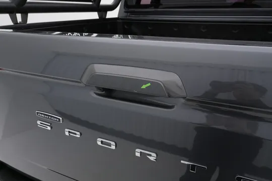 SsangYong Rexton Sports
