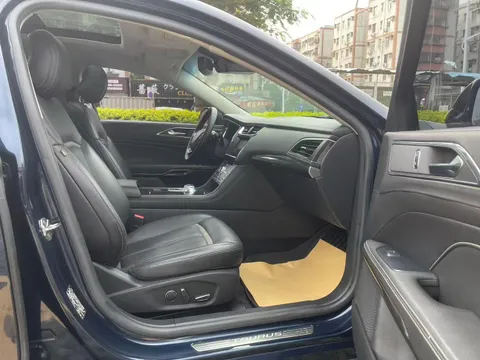 Ford Taurus
