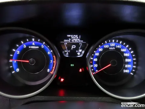 Hyundai Elantra (Avante)