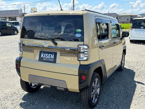Daihatsu Taft