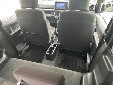 Suzuki Jimny Sierra