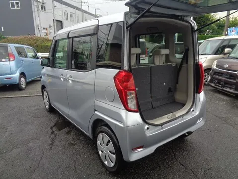 Mitsubishi eK Space