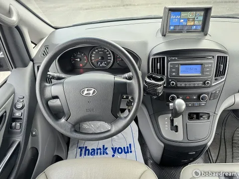 Hyundai Grand Starex