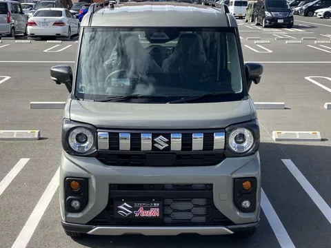 Suzuki Spacia Gear
