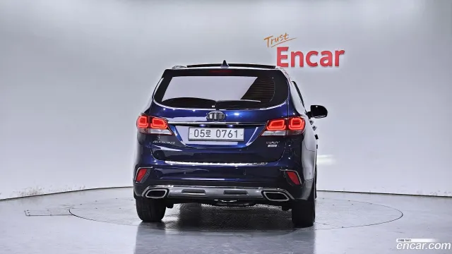Hyundai Grand Santa Fe (Maxcruz)