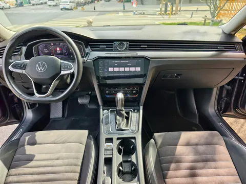 Volkswagen Magotan