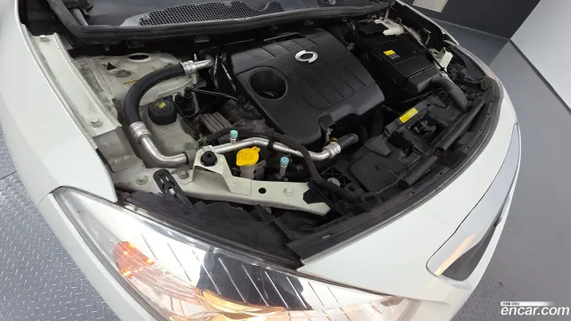 Renault SM3