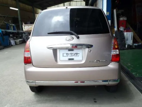 Daihatsu Mira Gino