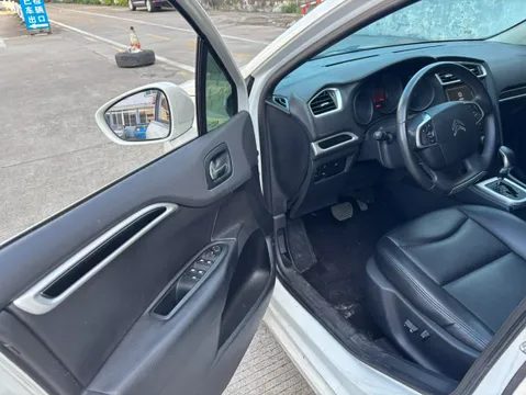 Citroen C4L