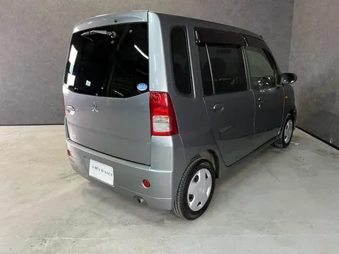Mitsubishi Toppo