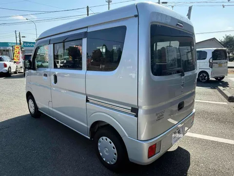 Nissan Clipper