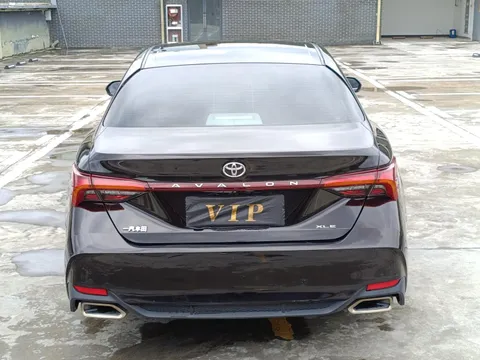 Toyota Avalon