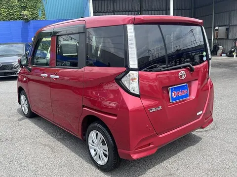 Toyota Tank