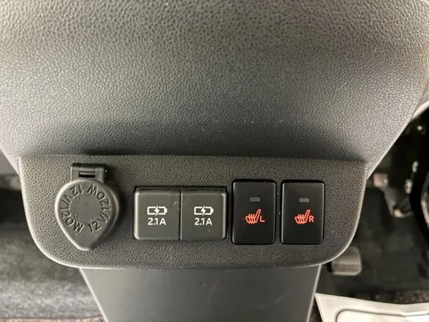 Daihatsu Mira Tocot