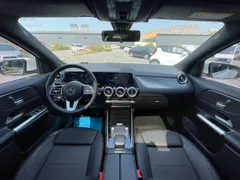 Mercedes-Benz Mercedes-Benz GLA