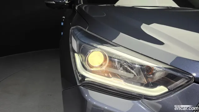 Hyundai Grand Santa Fe (Maxcruz)