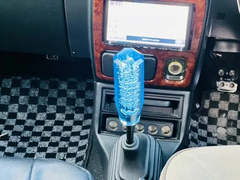 Daihatsu Mira Gino