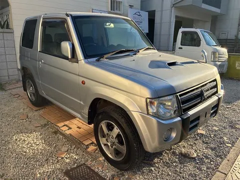 Mitsubishi Pajero Mini