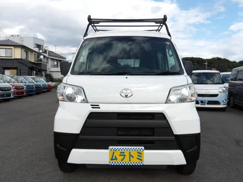 Toyota Pixis Van