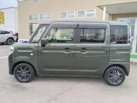 Suzuki Spacia