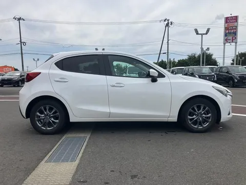 Mazda Mazda2 (Demio)
