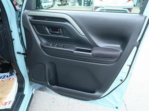 Suzuki Spacia Gear