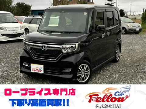 Honda N-BOX Custom